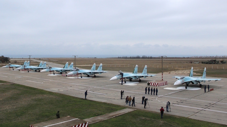Cháy lớn tại sân bay quân sự Nga trên bán đảo Crimea